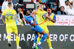 开云体育官方网站-C罗在东京的比赛中晋级