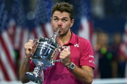 开云官网-加拿大女排大胜，波兰游泳队连夺奖杯