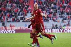 开云体育官网-关于多特蒙德翻盘勒沃库森，格纳布里高光表现的信息