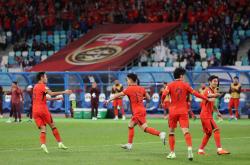 开云平台-包含中国队横扫日本队，奥恰洛夫点燃赛场的词条