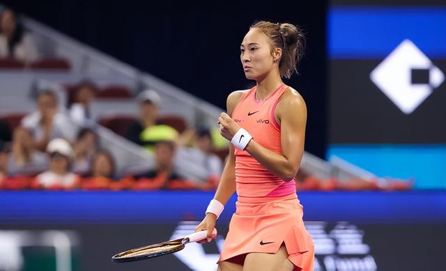 包含日本网球队逆转德国网球队，西西帕斯一己之力扛起全队的词条