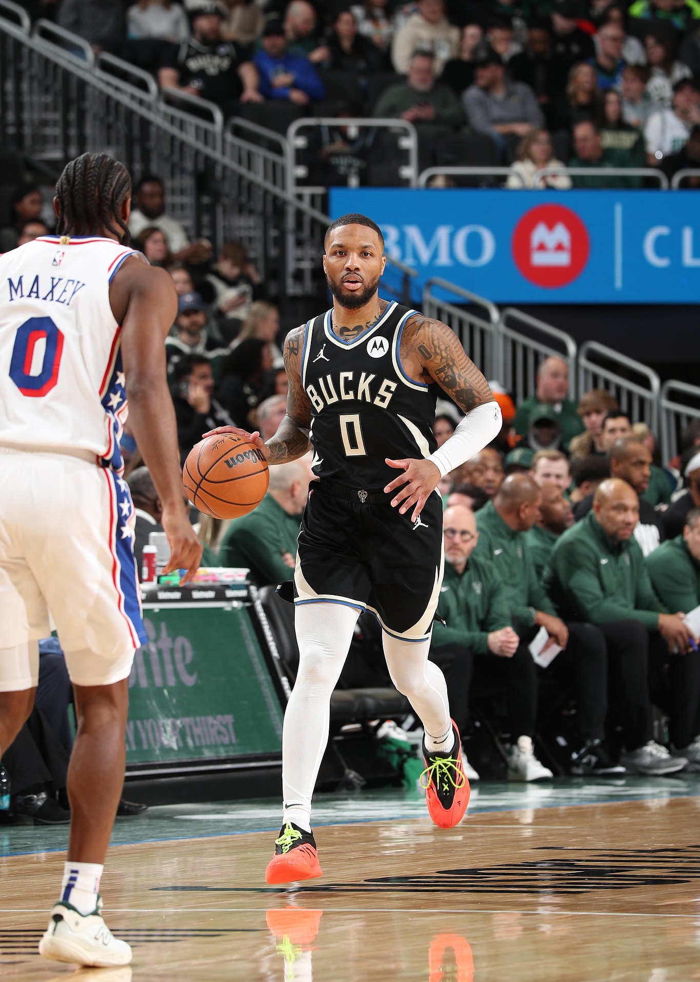 包含雄鹿B队绝杀爵士，巴图姆关键制胜的词条