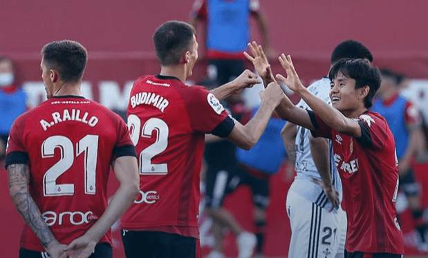 包含塞维利亚翻盘日本，博格巴2送出助攻的词条