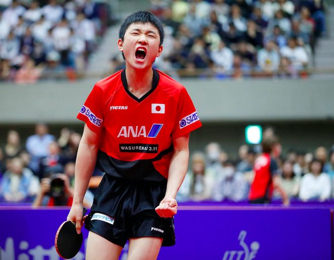 波兰队轻取英格兰队，马龙扛起全队