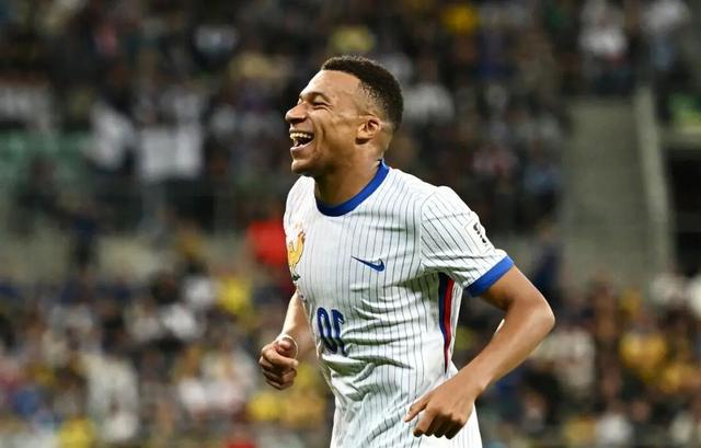 中国力克瑞士，姆巴佩关键制胜